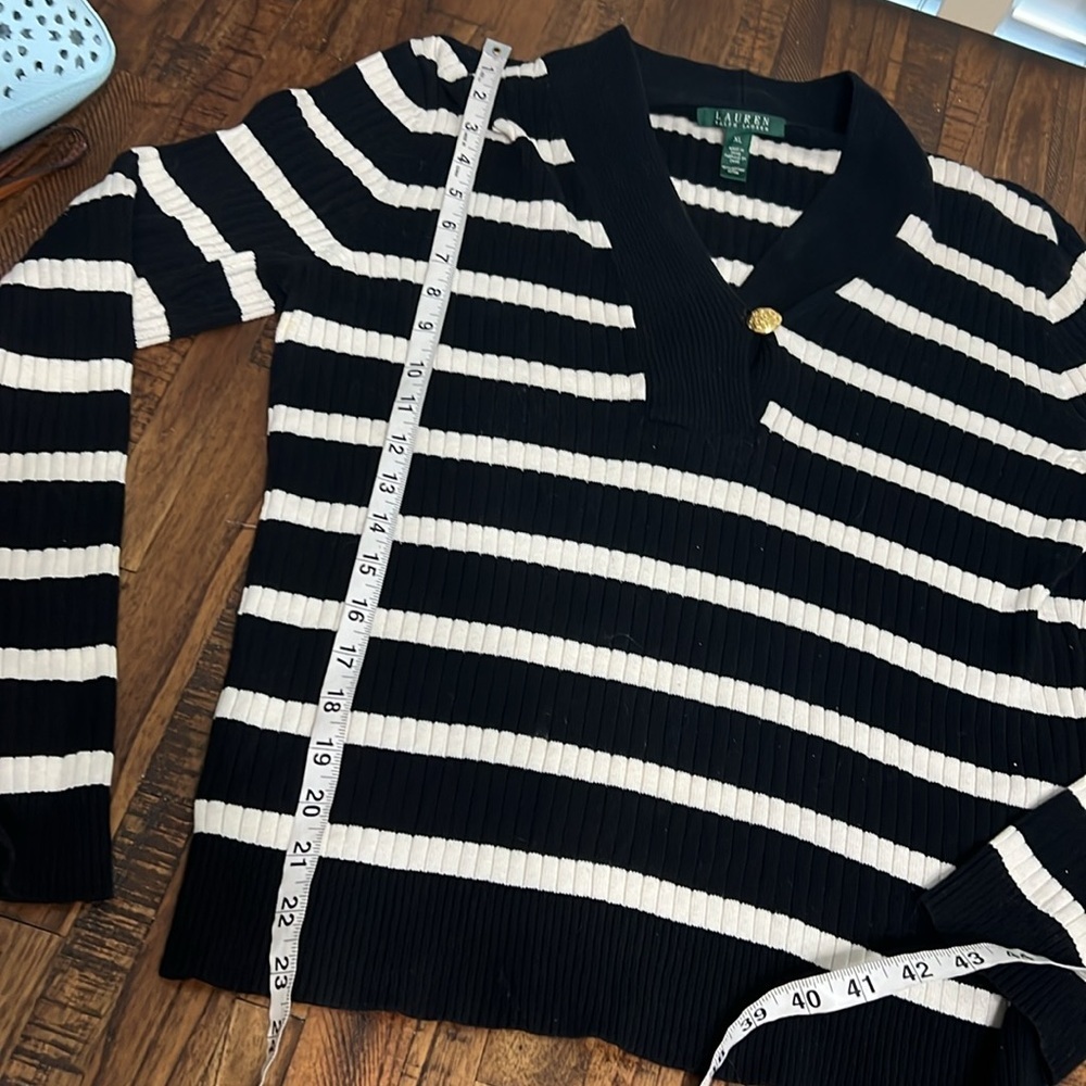 Lauren Ralph Lauren VTG Striped Cotton Sweater XL Gold Crest Button Preppy - Picture 9 of 9